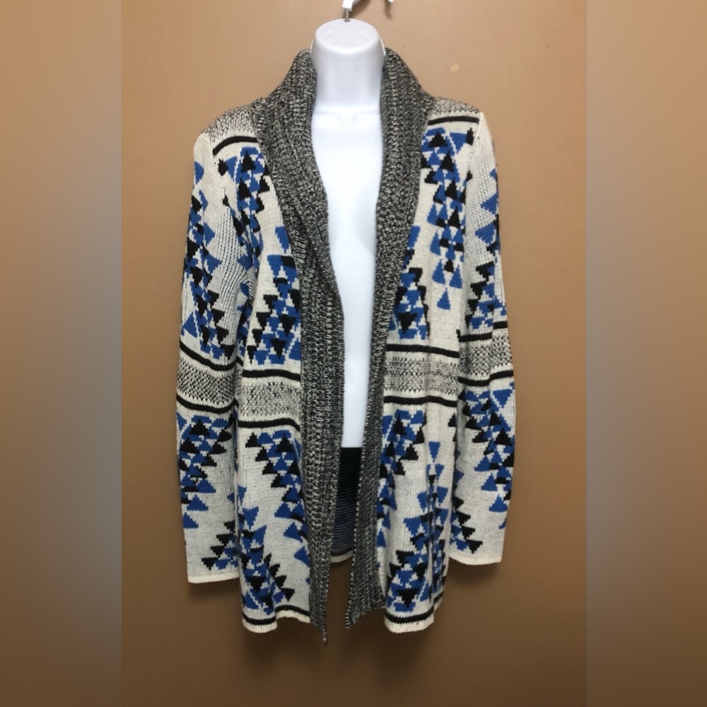 Patterned Cardigan